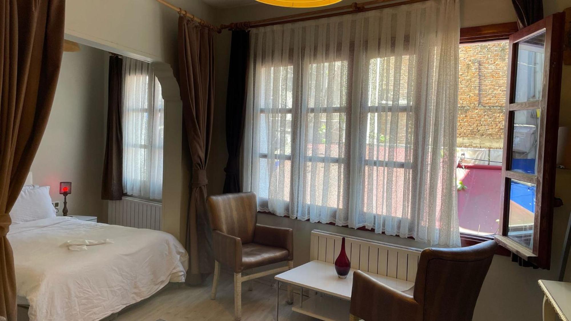 Chez Bore 3* Стамбул
