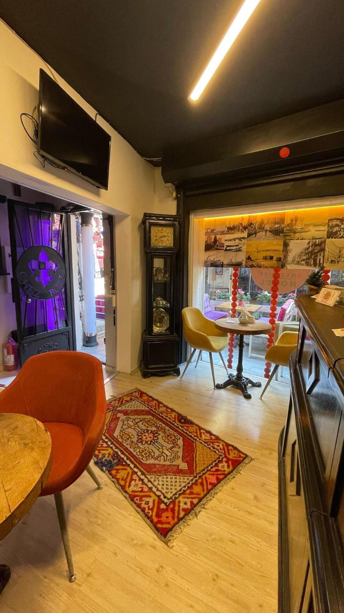 Chez Bore Butique